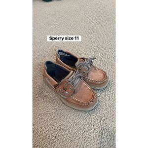 Sperry size 11 Velcro closure boat shoes